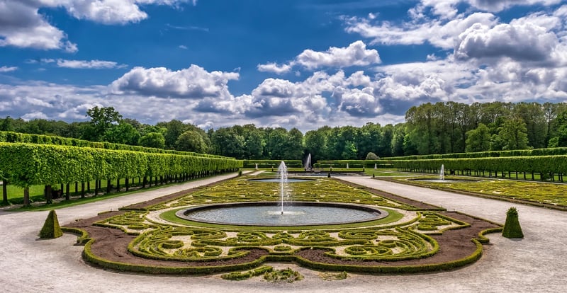 Fantasy Garden Water Feature